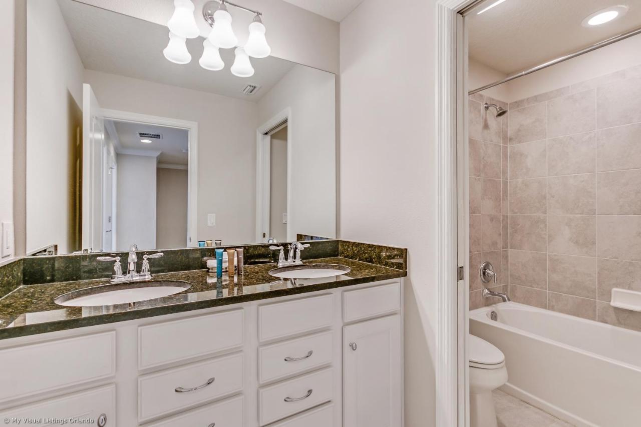 Beautiful Townhome Wprivate Pool 7 Mi To Disney Kissimmee Exteriör bild